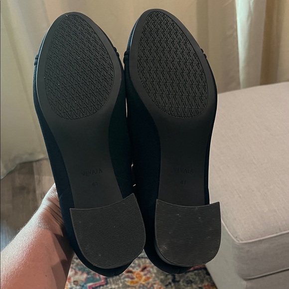 VIVAIA Navy Blue Loafers for Women - Picture 2 of 3